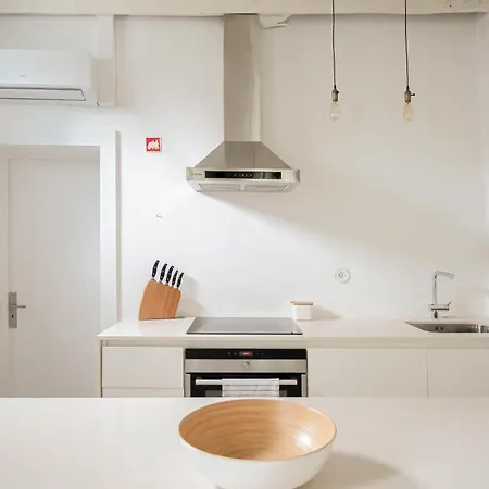 Serpa House